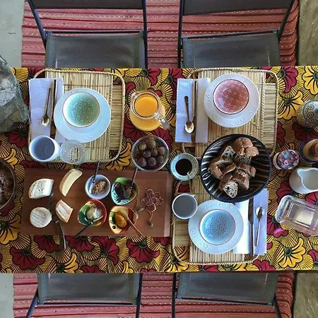 Bed & Breakfast Champdelaplume *